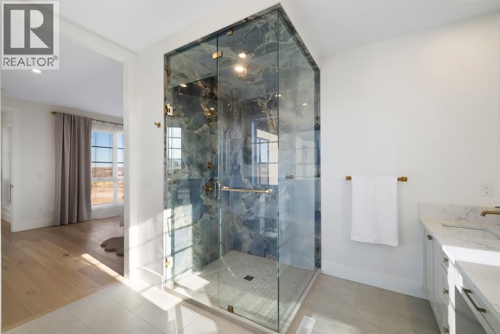 85045 169 AVENUE WEST Image 32