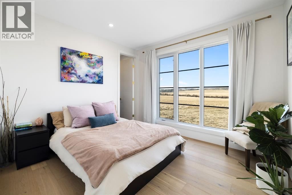 85045 169 AVENUE WEST Image 35