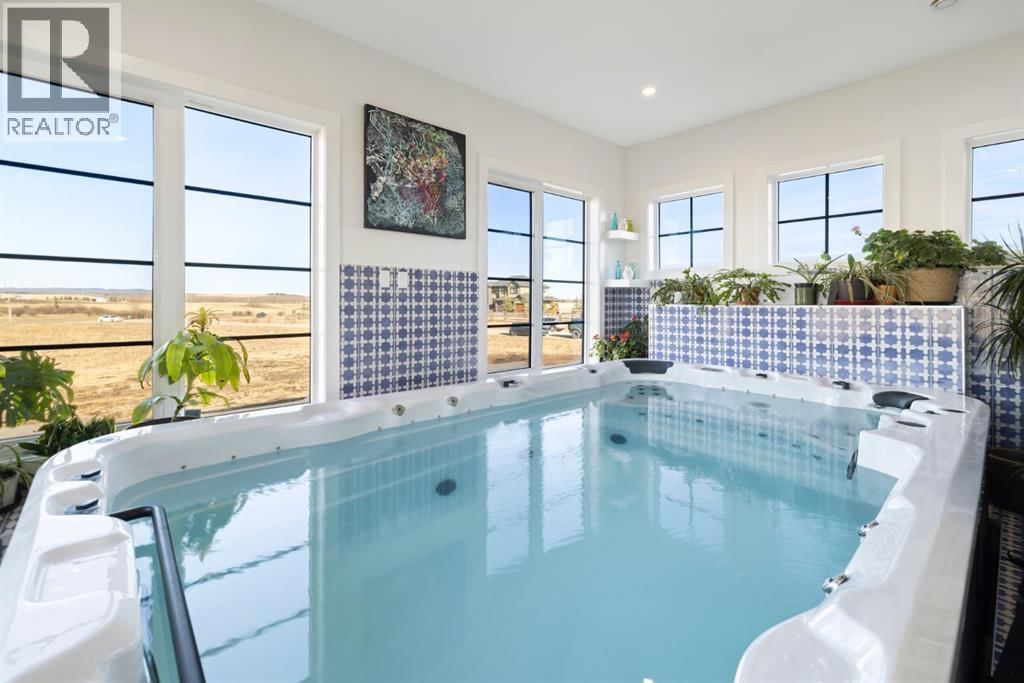 85045 169 AVENUE WEST Image 39