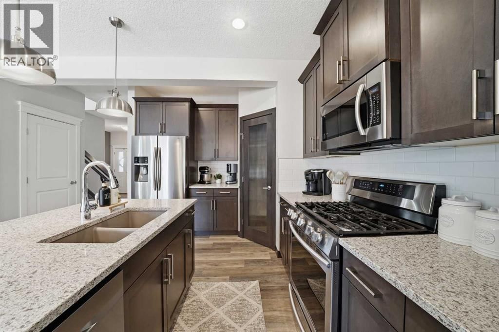 141 WILLOW PARK Image 4