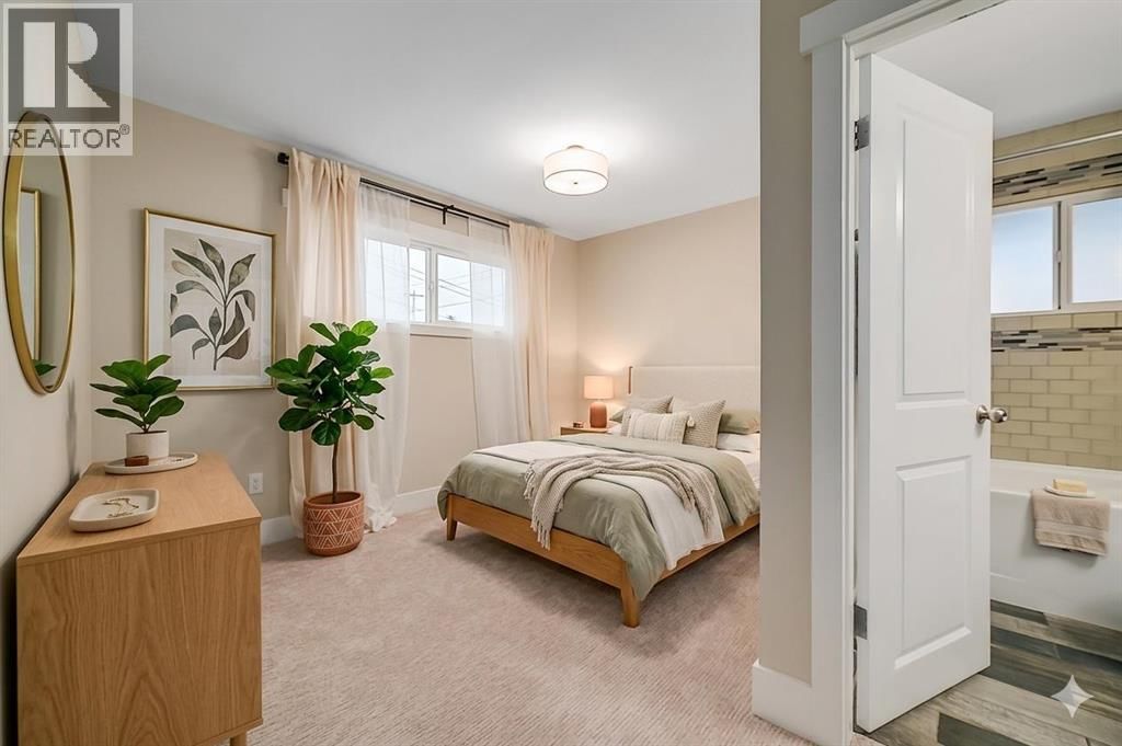 8327 11 STREET SOUTHWEST Image 13