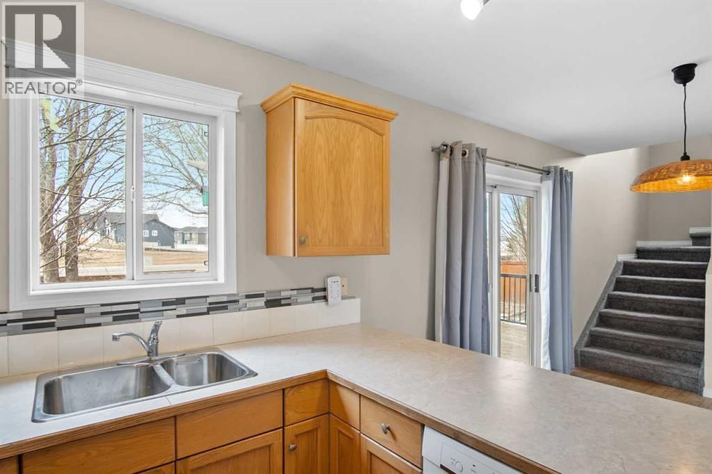 100 CARRIAGE LANE PLACE Image 14