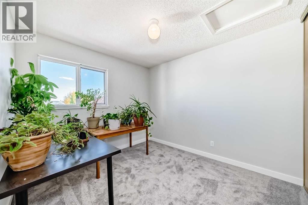 3315 CATALINA BOULEVARD NORTHEAST Image 29