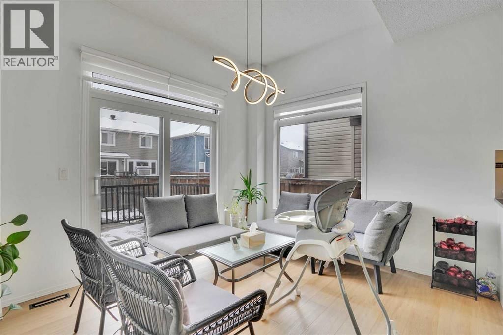 31 SKYVIEW SHORES GARDENS NORTHEAST Image 12