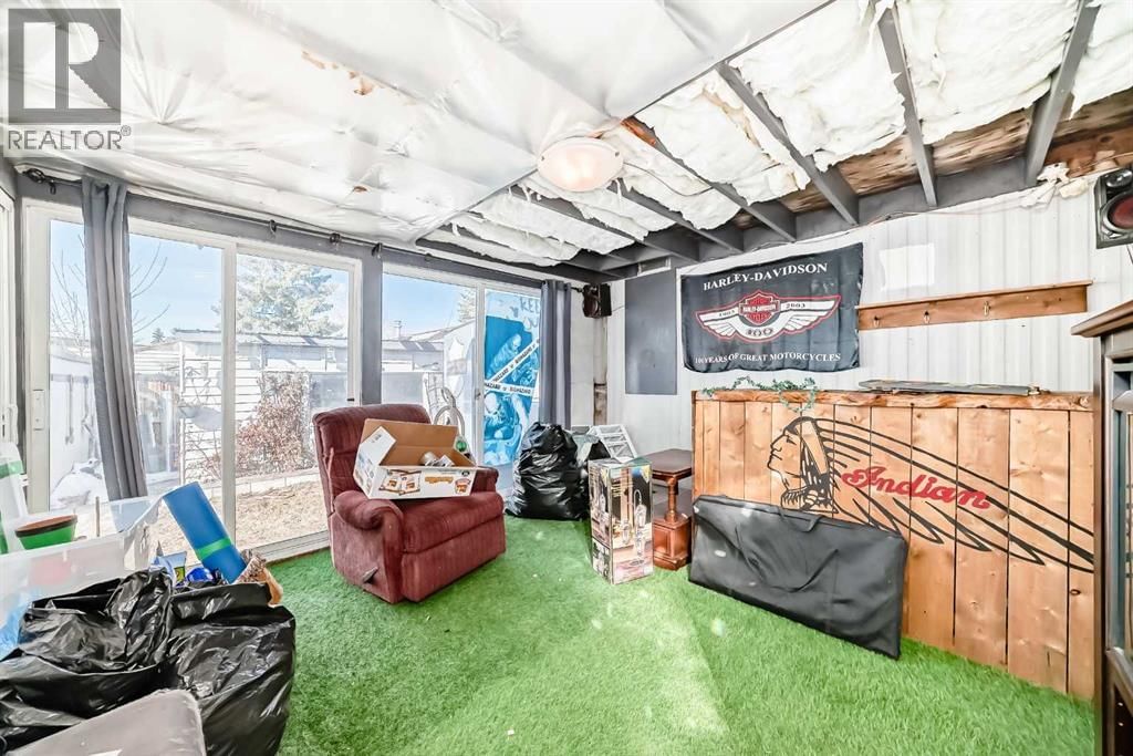 6724 17 AVENUE SOUTHEAST Image 29