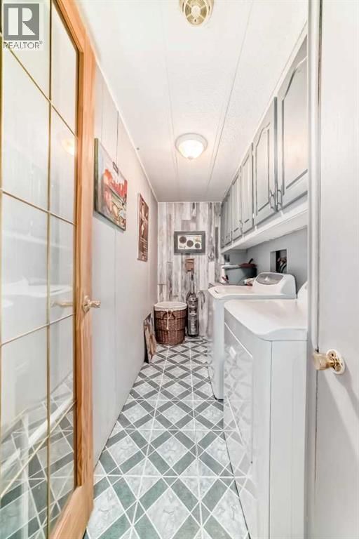 6724 17 AVENUE SOUTHEAST Image 34