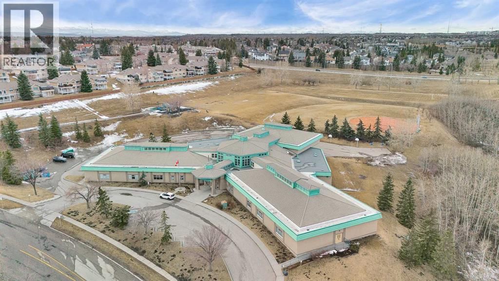 44 STRATHCLAIR RISE SOUTHWEST Image 44