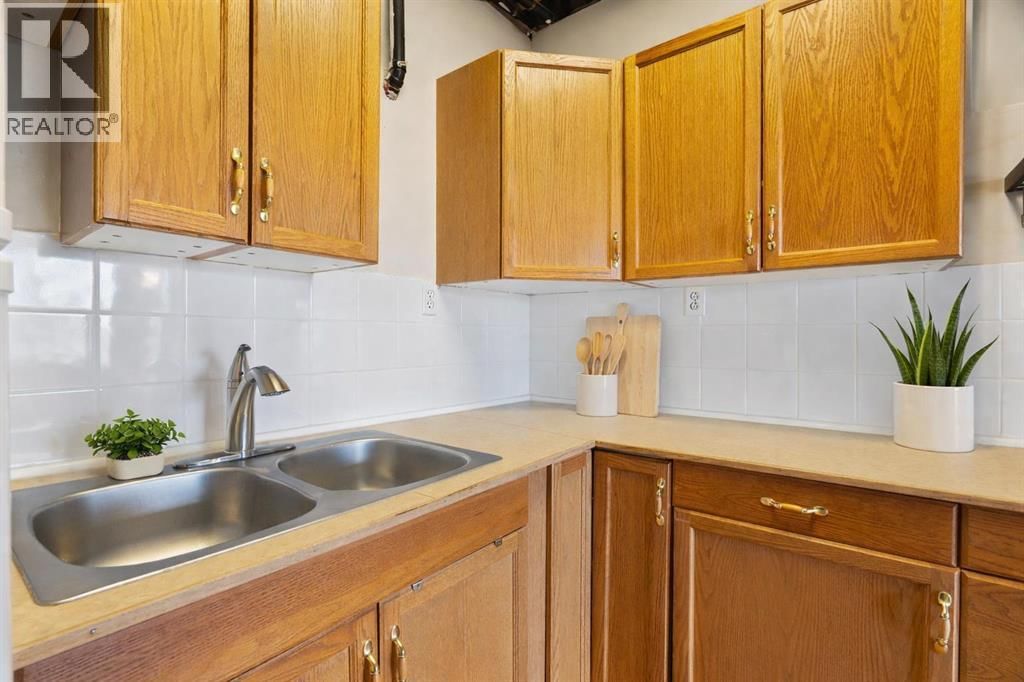 38 BOW RIDGE LINK Image 42