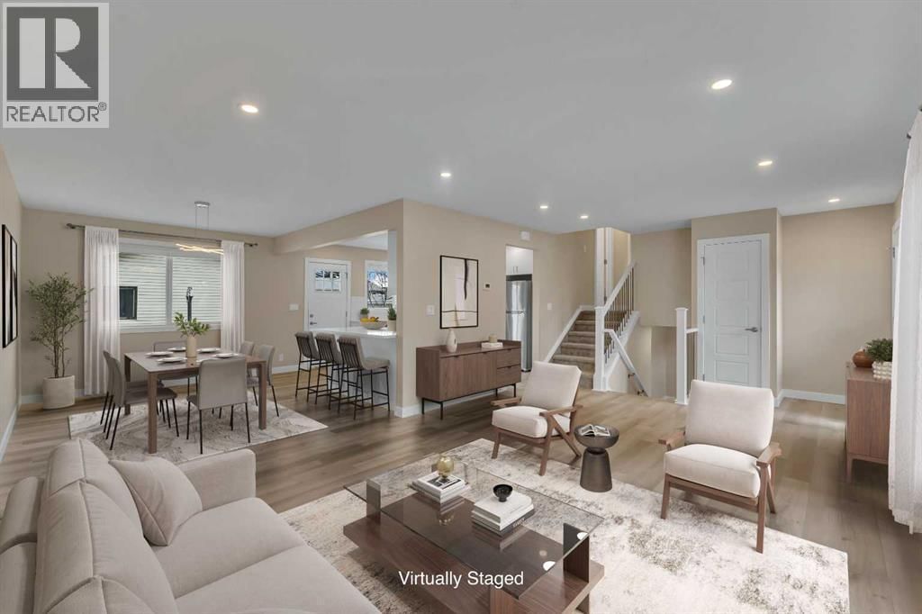 221 MADEIRA CRESCENT NORTHEAST Image 3