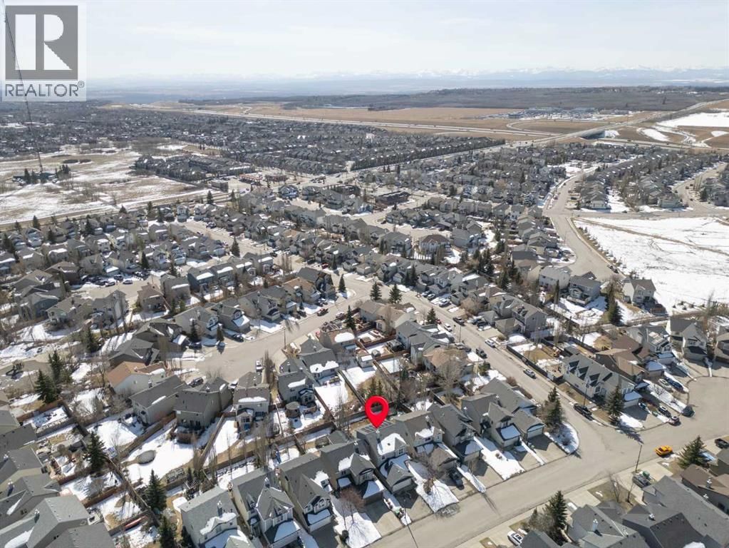 77 COUGARSTONE CIRCLE SOUTHWEST Image 25