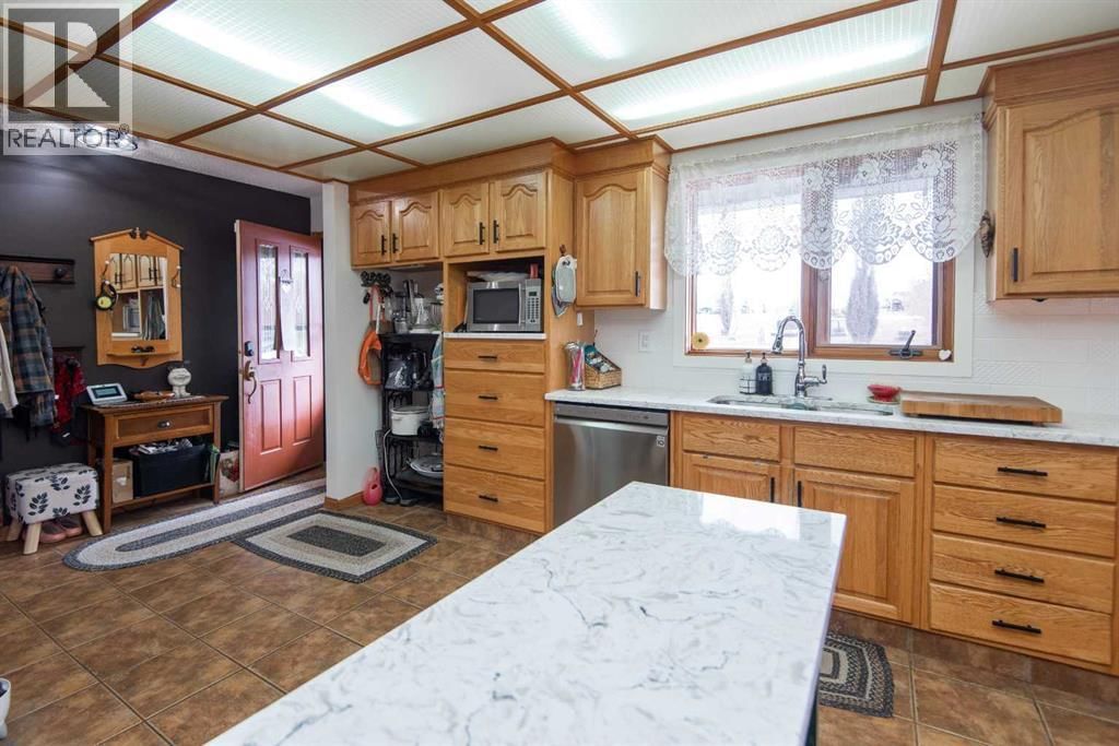 40421 RANGE ROAD 10 Image 2