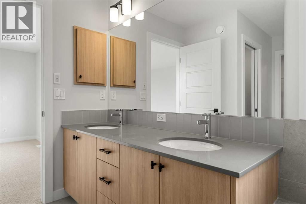 192 BELMONT PASS SOUTHWEST Image 25