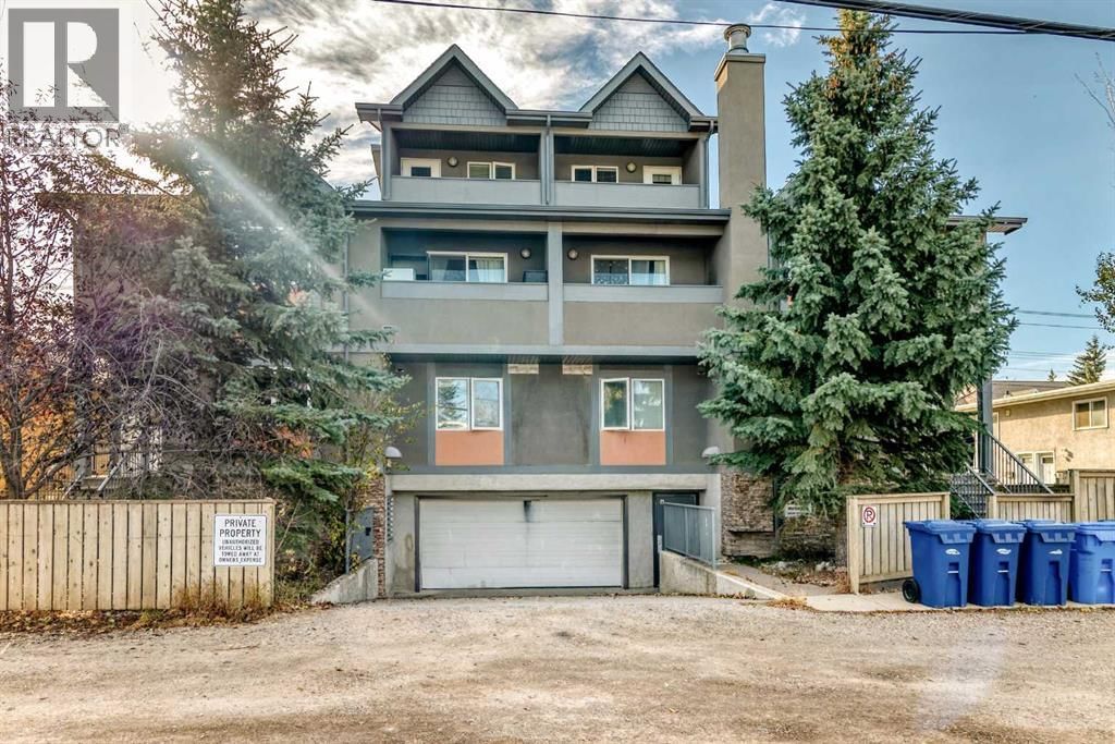 7716 bowness Road property photo