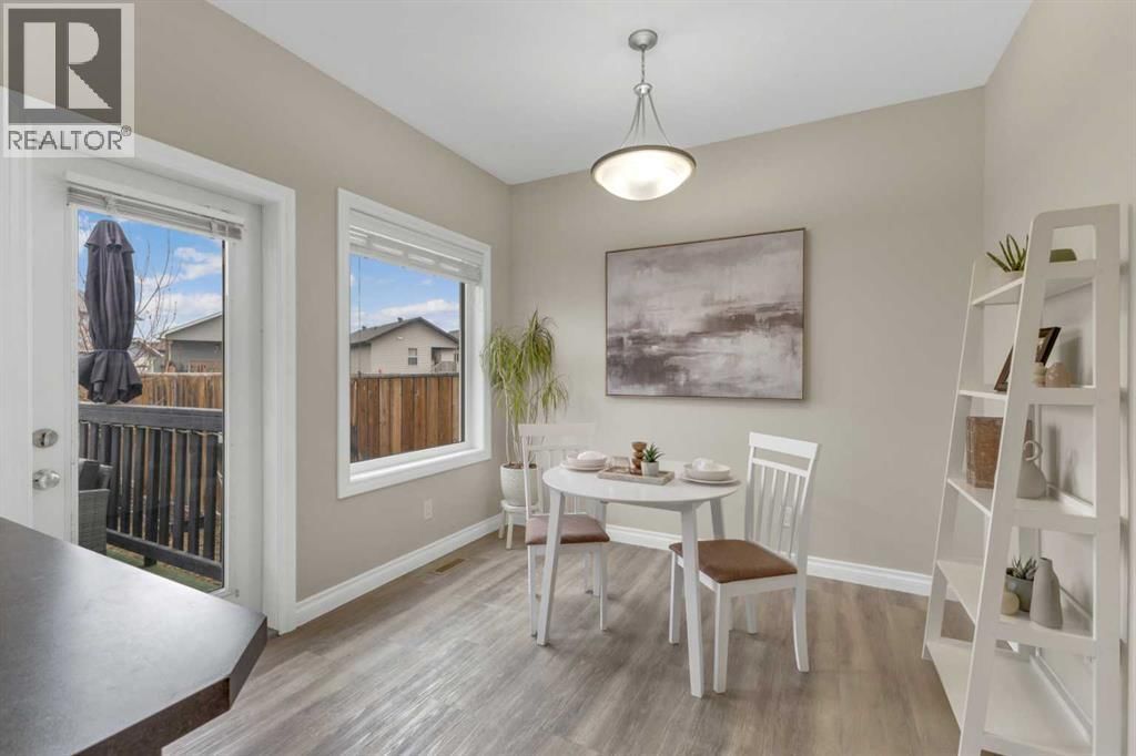 9 ROSS CLOSE Image 10