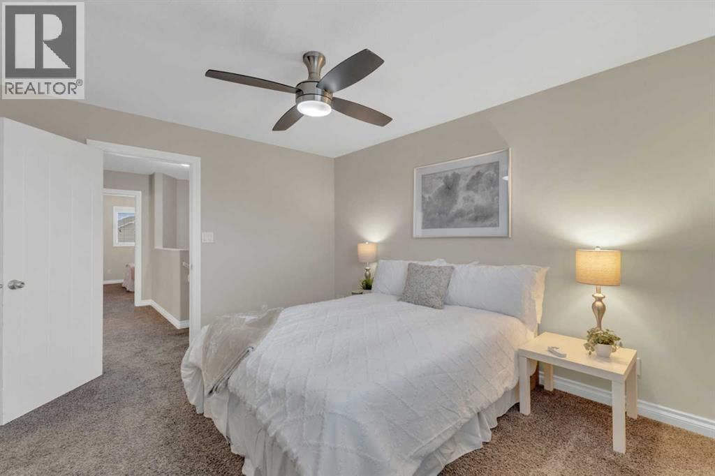 9 ROSS CLOSE Image 15