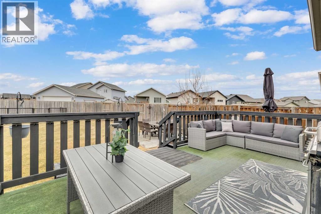 9 ROSS CLOSE Image 29