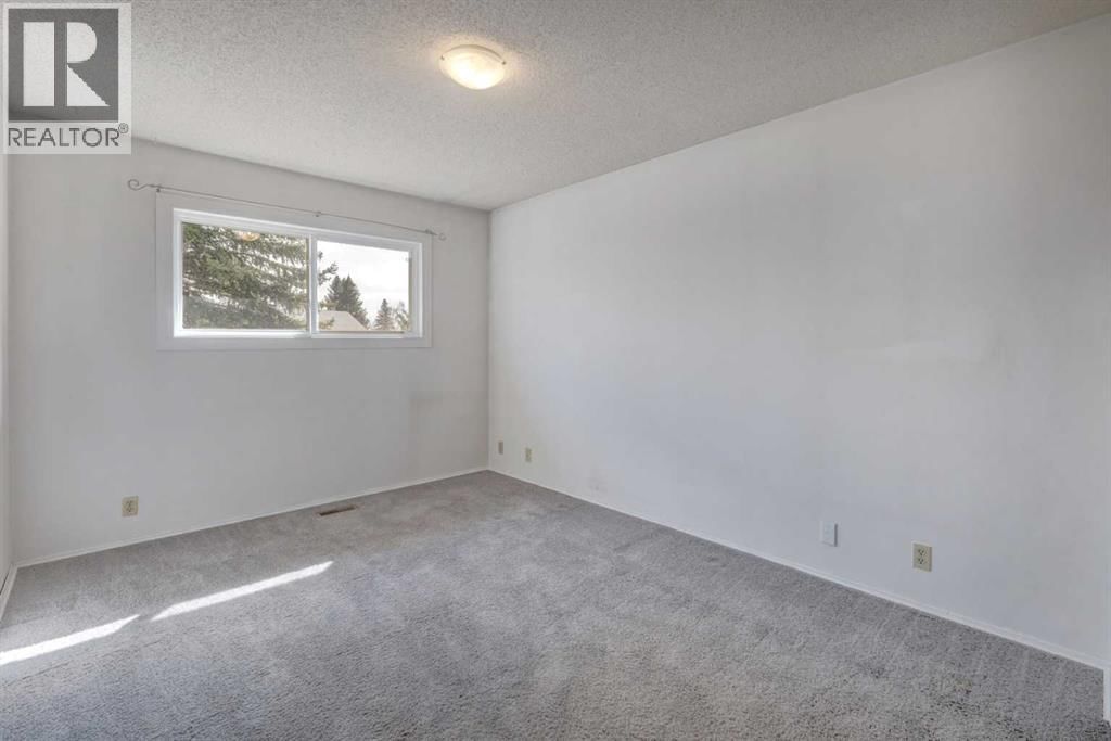 71 BEDDINGTON RISE NORTHEAST Image 14