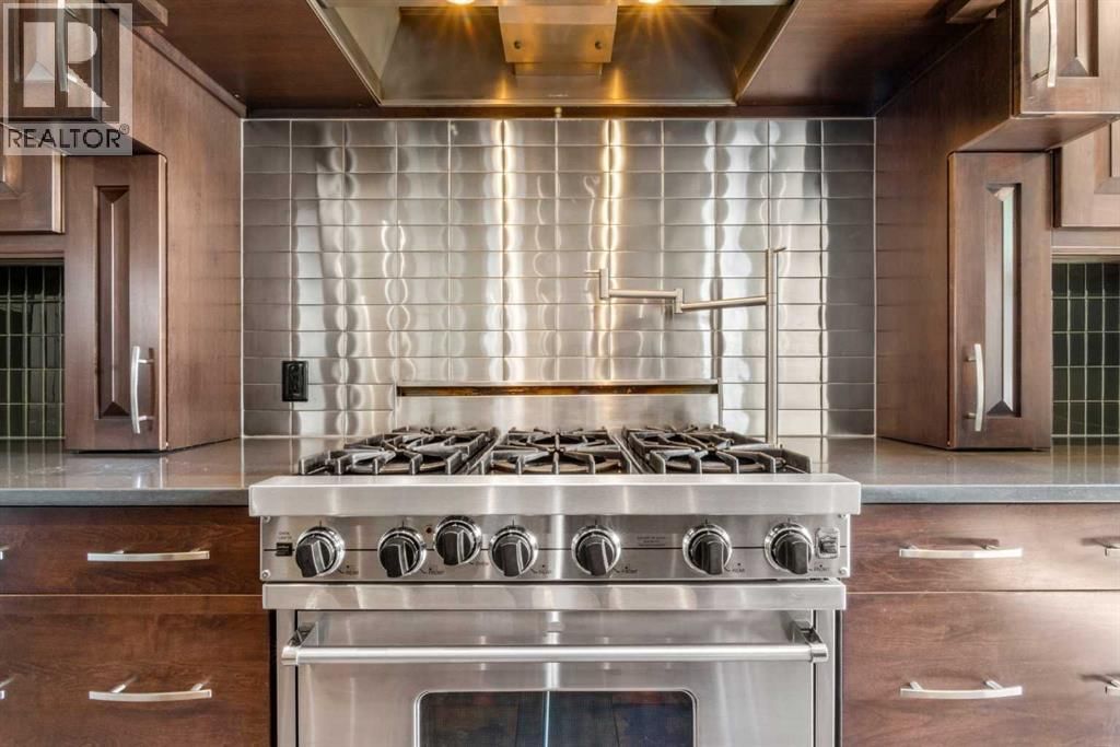 627 27 AVENUE NORTHEAST Image 16