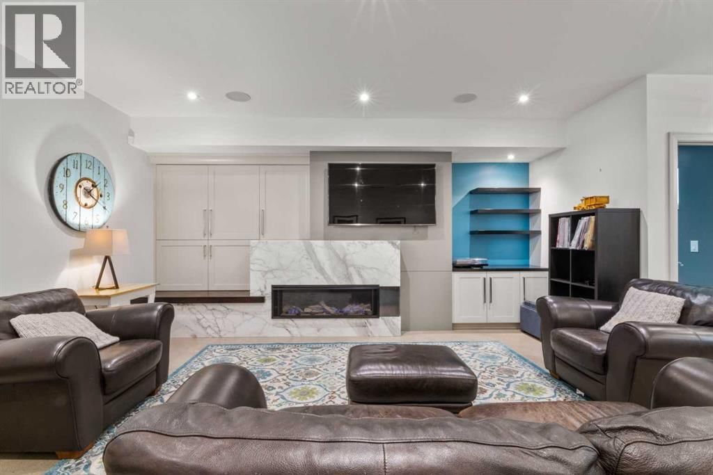 627 27 AVENUE NORTHEAST Image 34