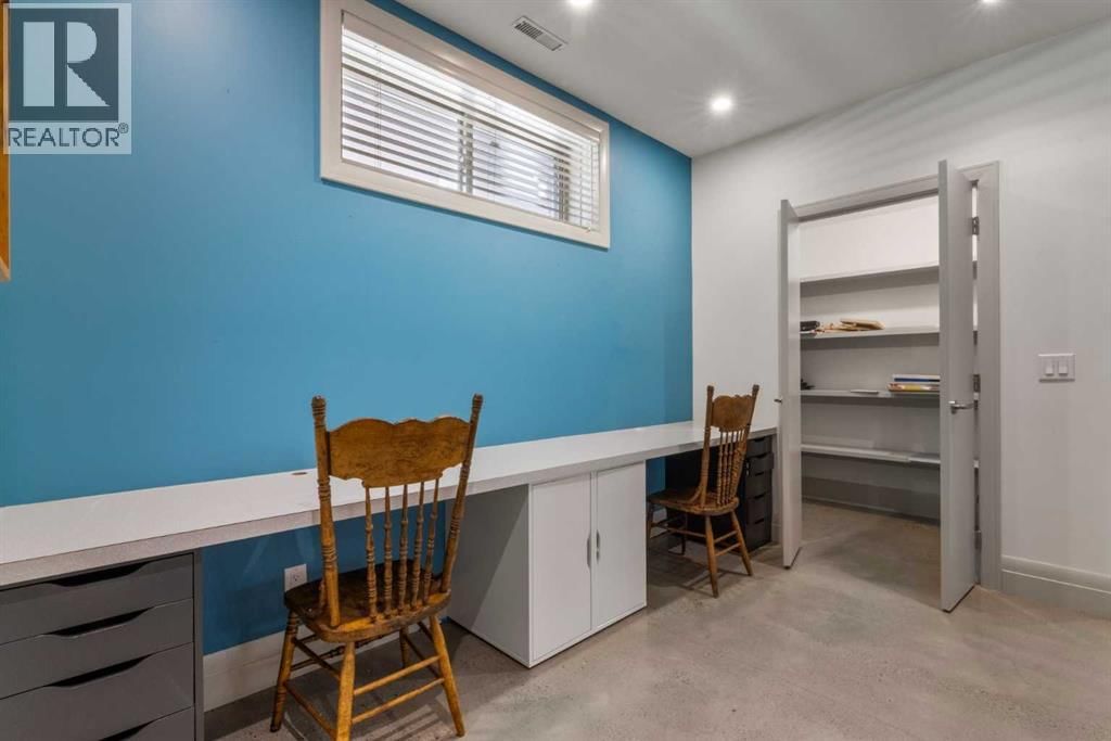 627 27 AVENUE NORTHEAST Image 36