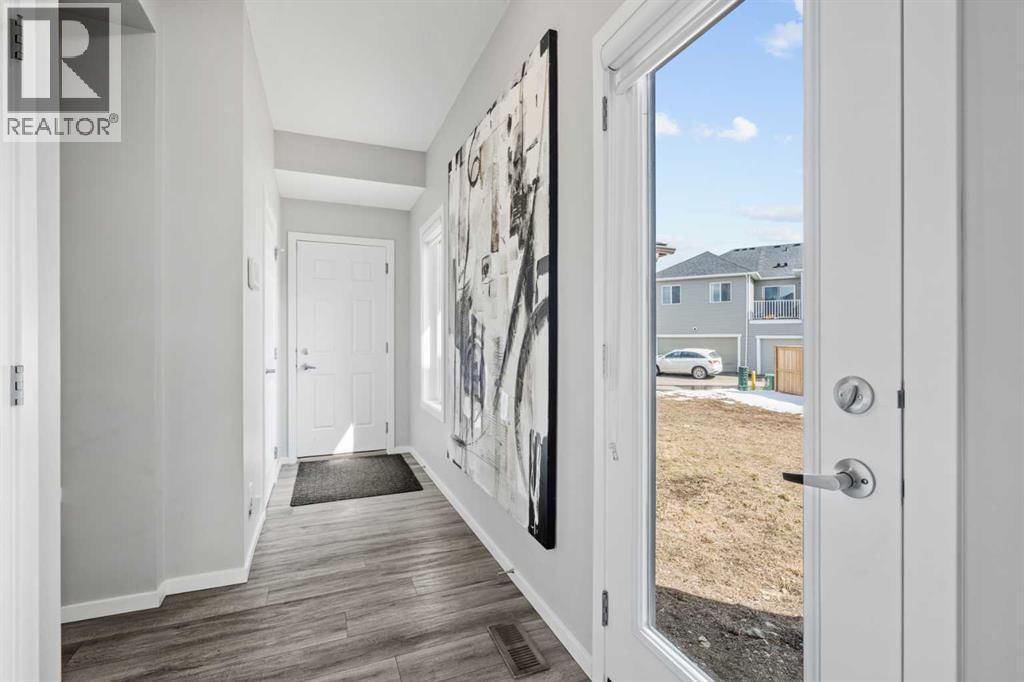 171 CARRINGHAM ROAD NORTHWEST Image 17