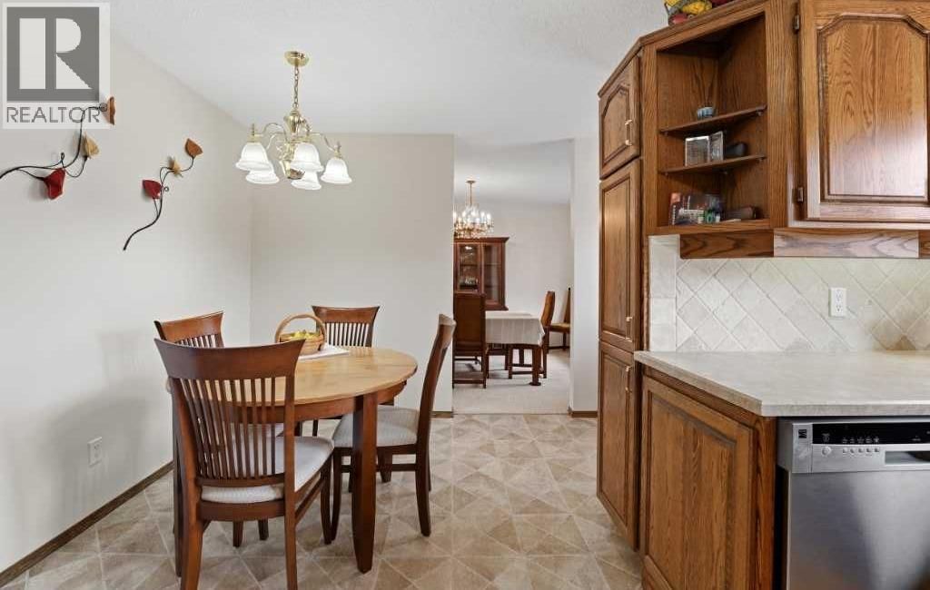 77 ALLAN CLOSE Image 9