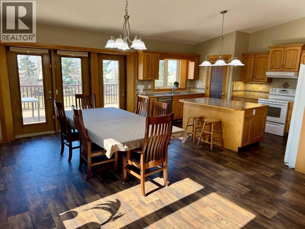 205008 TWP 10-0 Image 22