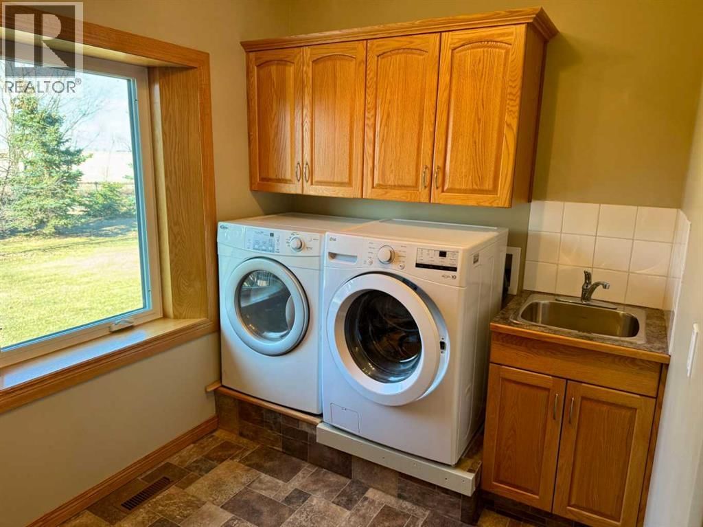 205008 TWP 10-0 Image 25