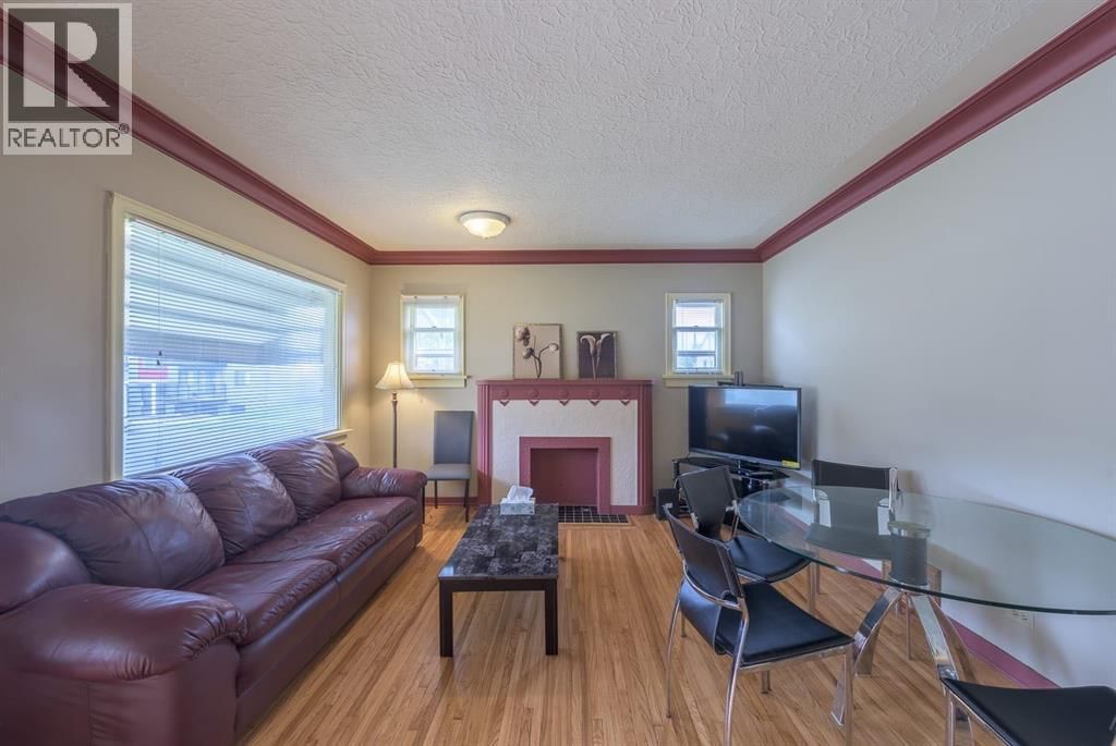 202 15 Avenue property photo