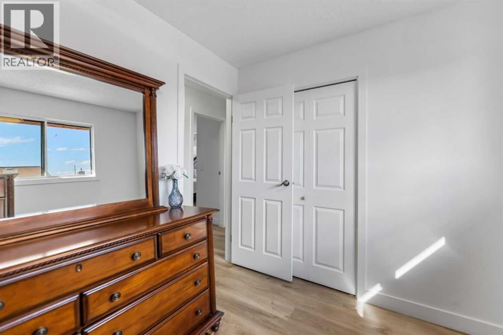 40 PINECLIFF CLOSE NORTHEAST Image 20