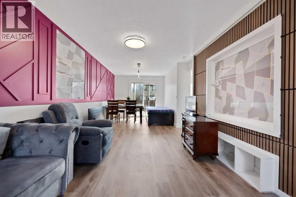 40 PINECLIFF CLOSE NORTHEAST Image 5