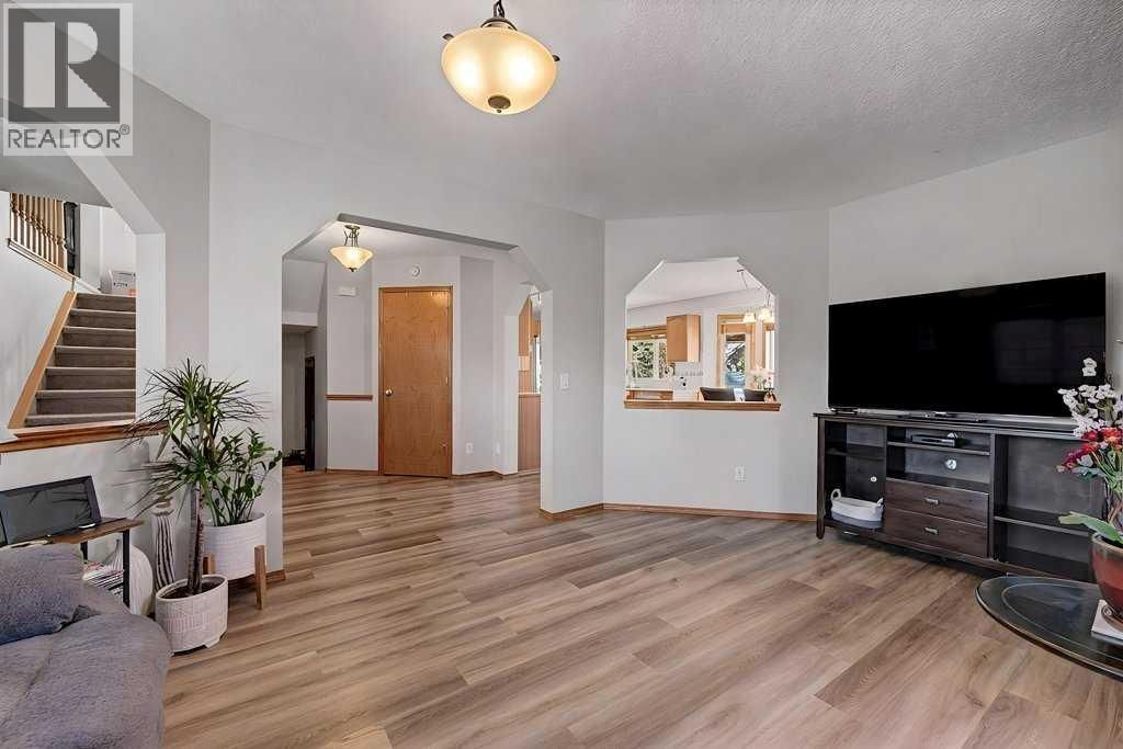 450 DOUGLAS GLEN BOULEVARD SOUTHEAST Image 3