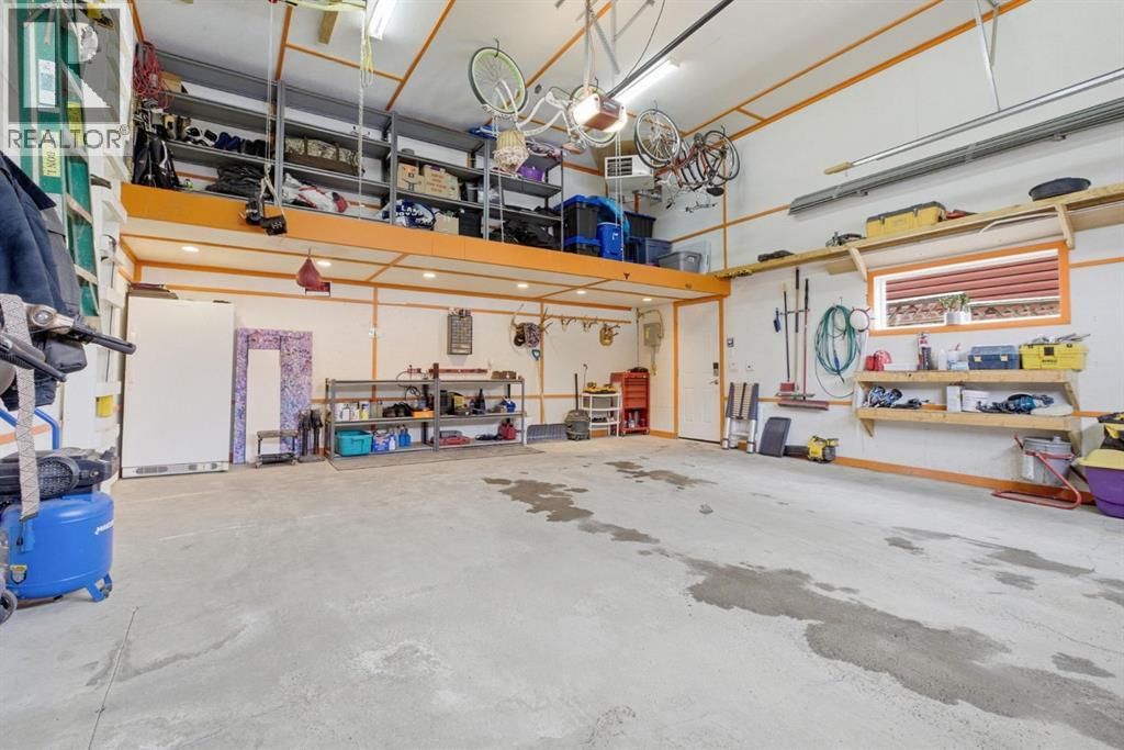 773 RIVER HEIGHTS CRESCENT Image 35