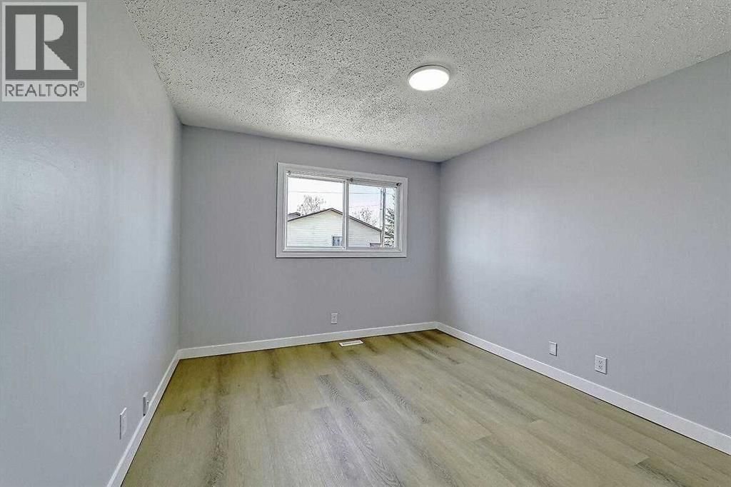 71 FALTON DRIVE NORTHEAST Image 21