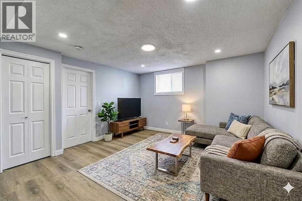 71 FALTON DRIVE NORTHEAST Image 28