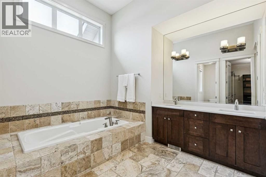 208 LEIGHTON COURT Image 18