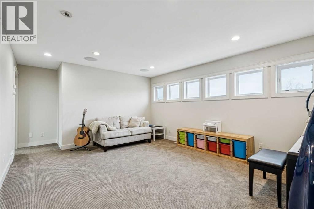 208 LEIGHTON COURT Image 22