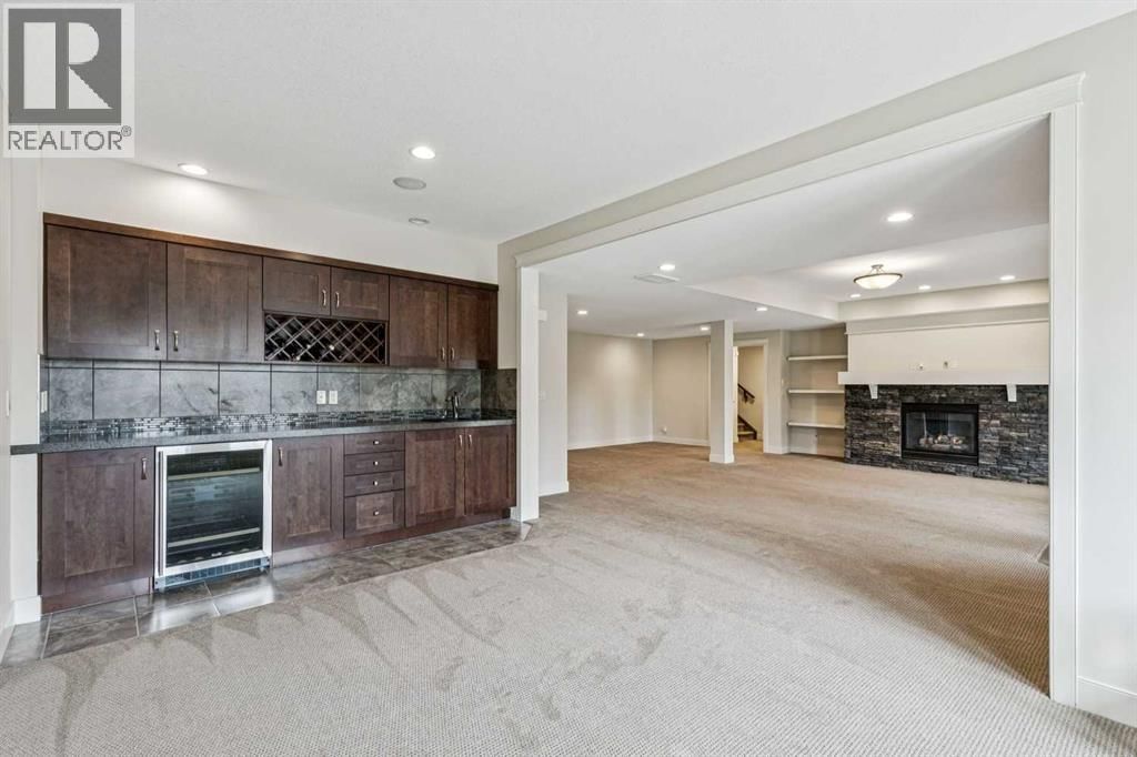 208 LEIGHTON COURT Image 34