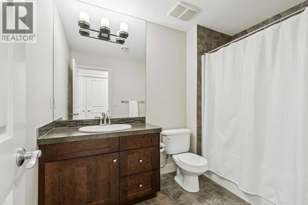 208 LEIGHTON COURT Image 37