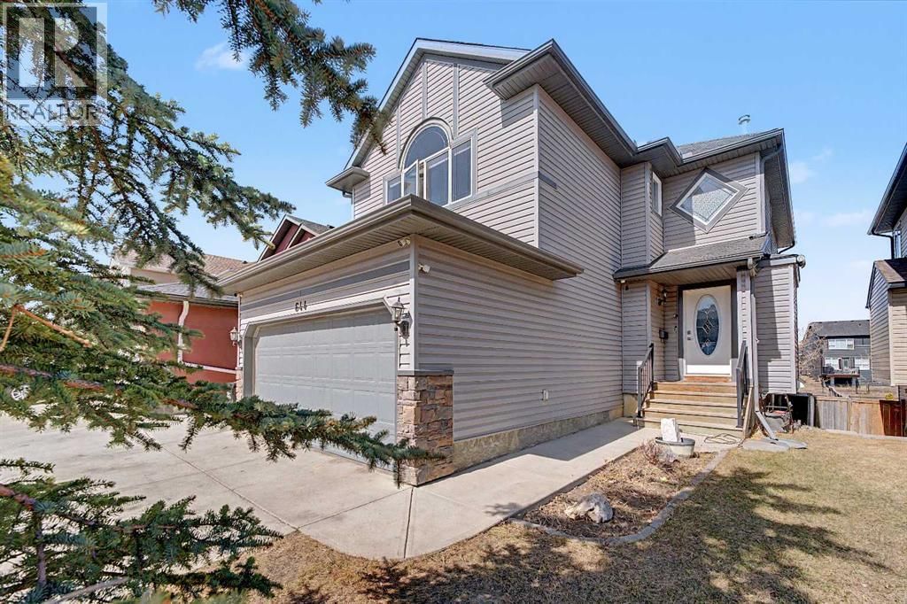 644 Luxstone Landing Southwest, Airdrie, Alberta T4B 3L2