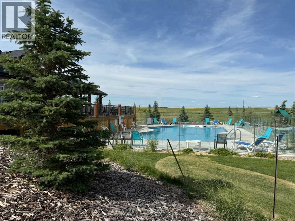 8 TRAVERS RIDGE WAY Image 18