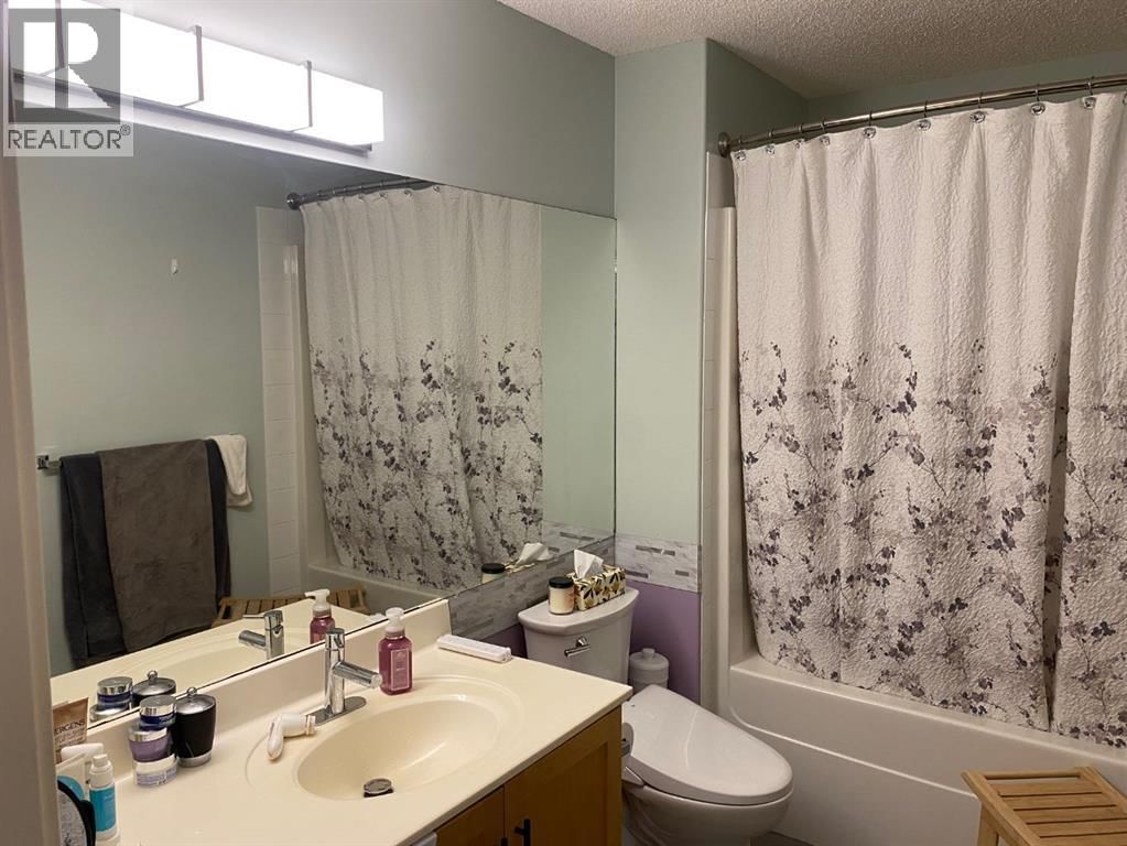 131 BRIDLEWOOD VIEW SOUTHWEST Image 18