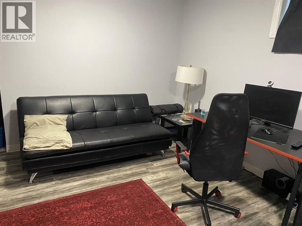 131 BRIDLEWOOD VIEW SOUTHWEST Image 30