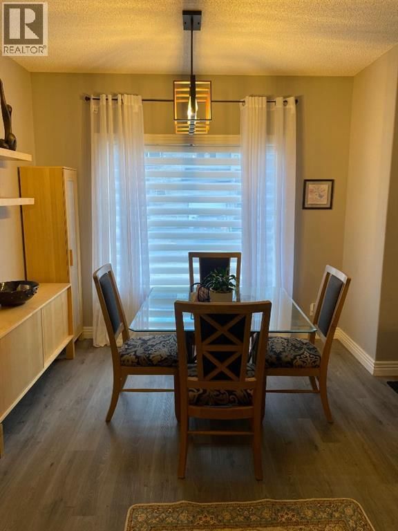 131 BRIDLEWOOD VIEW SOUTHWEST Image 4