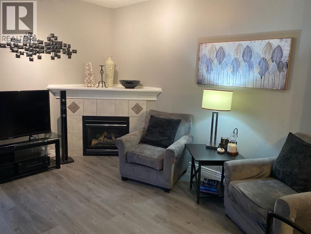 131 BRIDLEWOOD VIEW SOUTHWEST Image 9