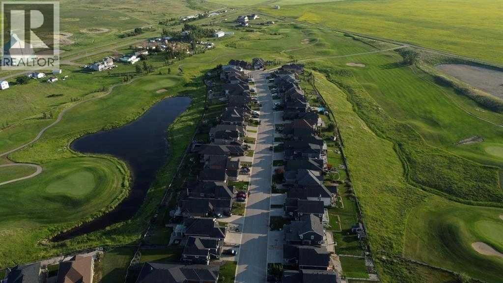 272 Muirfield Crescent, Lyalta, Alberta T0J 1Y1