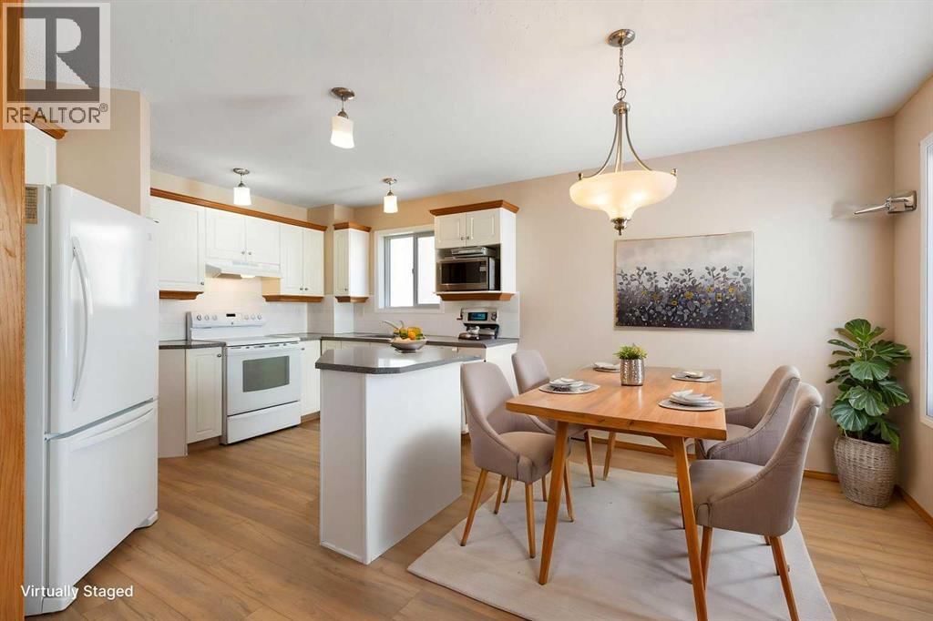 205 SCOTIA POINT NORTHWEST Image 10