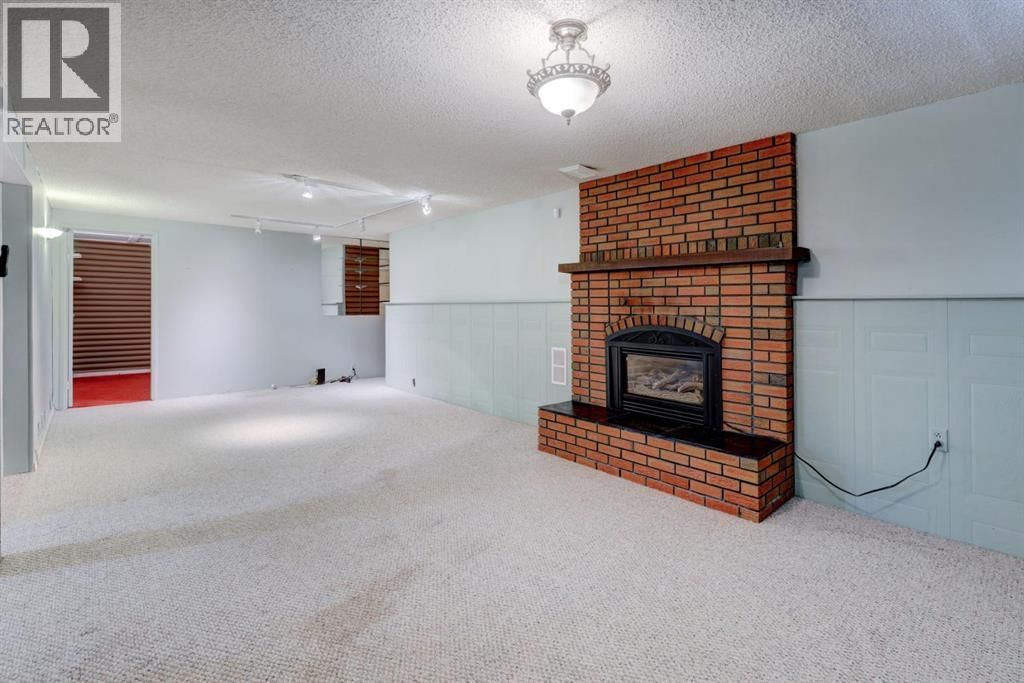 1008 MOTHERWELL ROAD NORTHEAST Image 18