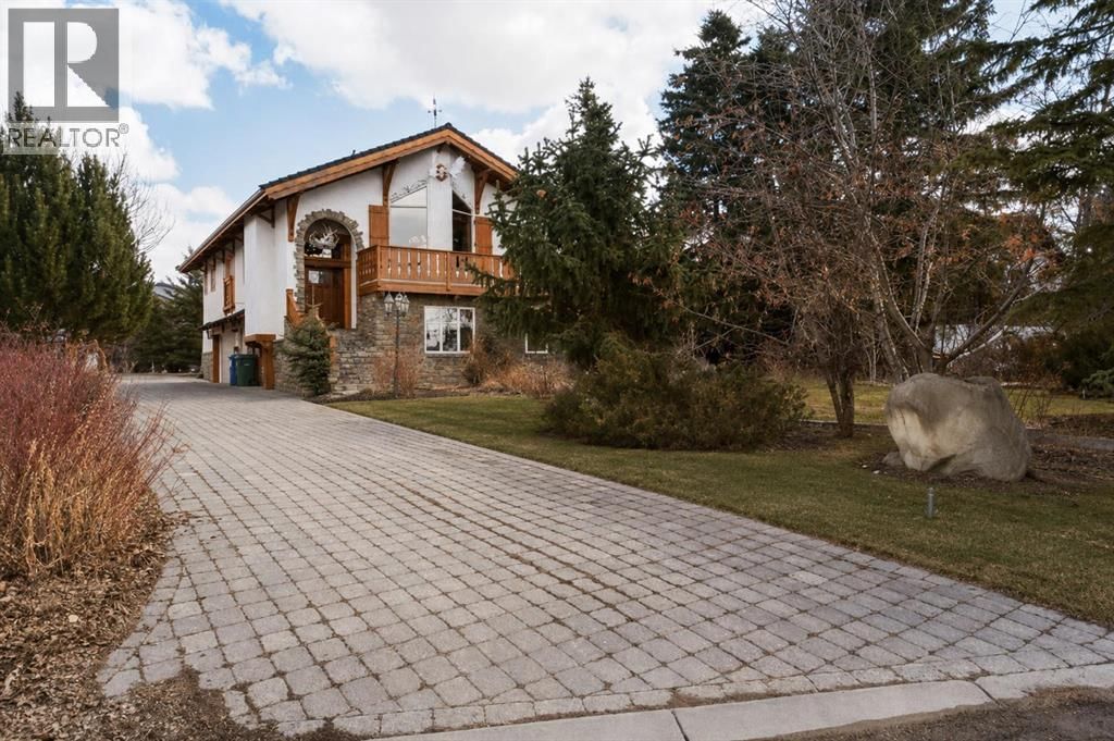 764 East Chestermere Drive, Chestermere, Alberta T1X 1A6