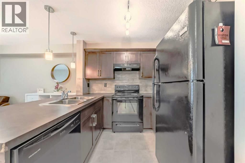 130 PANATELLA STREET NORTHWEST Image 4